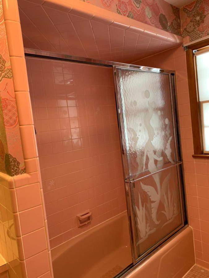 #3 Queensize Bed Bright Room Near New Brunswick Nj Downtown Exterior photo